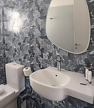 Dendrinos アパート ガリッサス